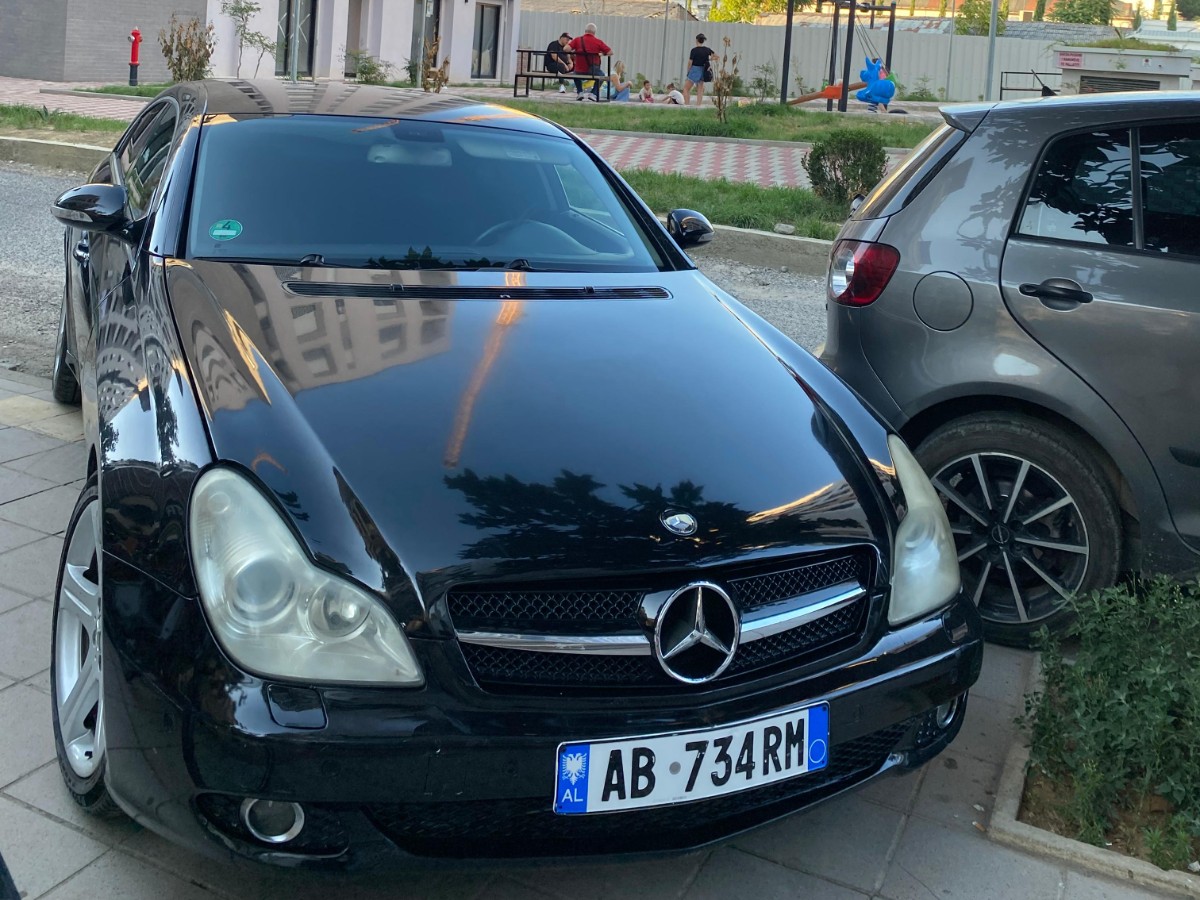 Mercedes-Benz CLS 320